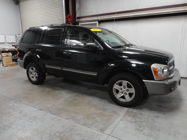 2005 Dodge Durango SLT, 3rd Row Seat, Full Pwr, Ice Cold A/C!