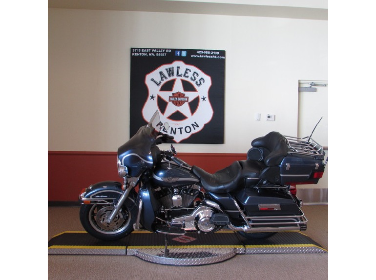 2003 Harley-Davidson FLHTCUI