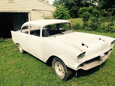 Chevrolet : Bel Air/150/210 chrome 1957 chevrolet bel air post ready to finish 100 no rust lots or new parts