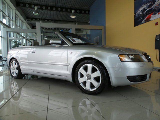 Audi : A4 1.8T 1.8 t convertible 1.8 l cd turbocharged front wheel drive traction control abs