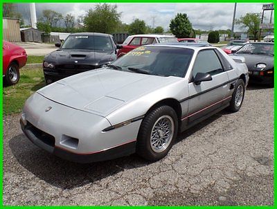 Pontiac : Fiero GT-STOP BY CHECK IT OUT 1986 gt stop by check it out used 2.8 l v 6 fiero