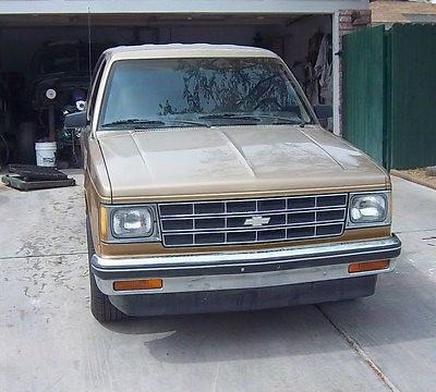 Chevrolet : S-10 TAHOE 1985 chevy s 10 blazer tudor tahoe edition 2 wd lowered v 6 auto ac cd mini truck
