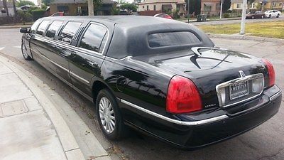 Lincoln : Town Car Signature Sedan 4-Door 2005 black 140 inch lincoln town car limo for sale 1265