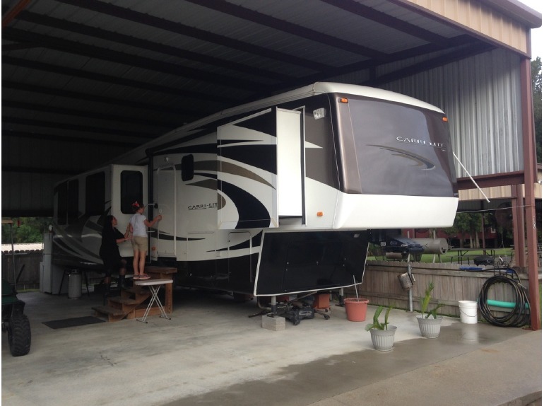 2009 Carriage Carri-Lite 36SBQ