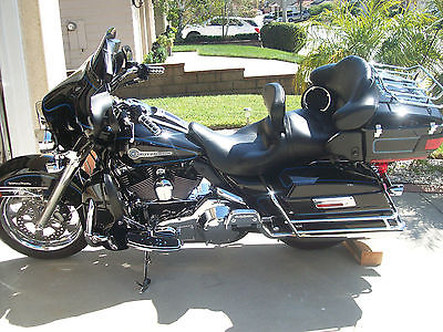 Harley-Davidson : Touring Harley Davidson Electra Glide Ultra Classic Touring -  Police Edition