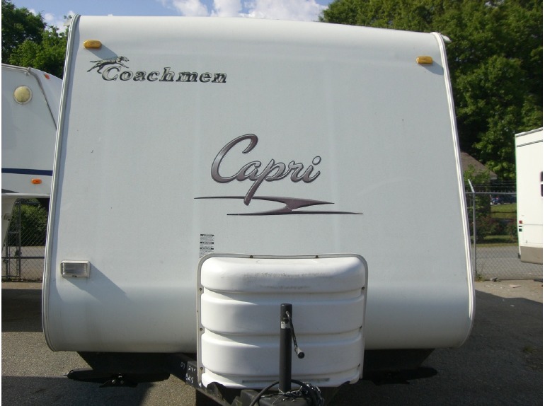 2007 Coachmen CAPRI 272TBS