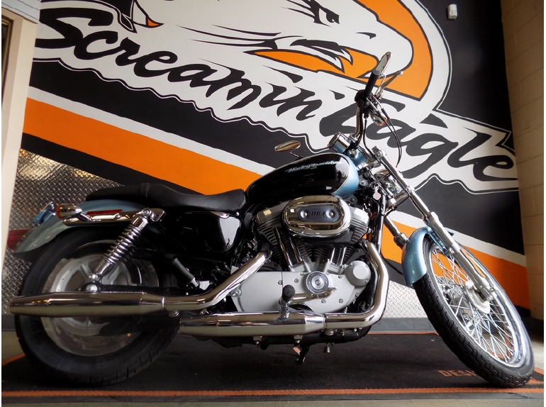 2007 Harley-Davidson XL883C - Sportster 833 Custom