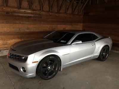 Chevrolet : Camaro SS 2010 chevrolet camaro ss must sell 6 spd manual leather