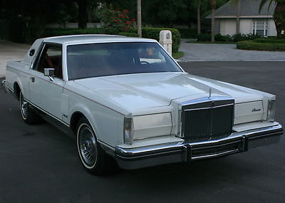 Lincoln : Mark Series MARK VI - TWO OWNER - 61K MILES IMMACULATE TWO OWNER LUXURY COUPE- 1981Lincoln Mark VI Coupe - 61K ORIG MI