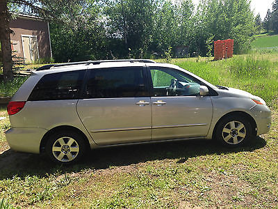 Toyota : Sienna XLE Mini Passenger Van 5-Door Silver Toyota Sienna XLE 2007 Great Condition Reliable Family Van