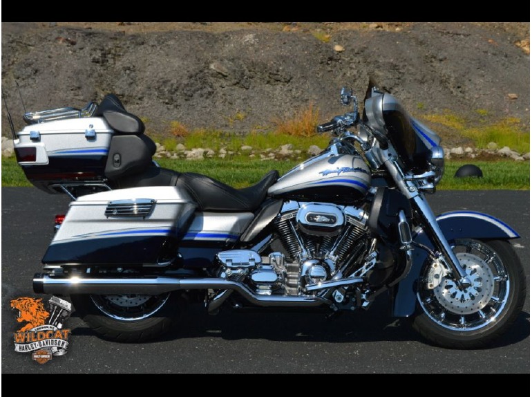 2009 Harley-Davidson FLHTCUSE5-Screamin Eagle Ultra Classic 5