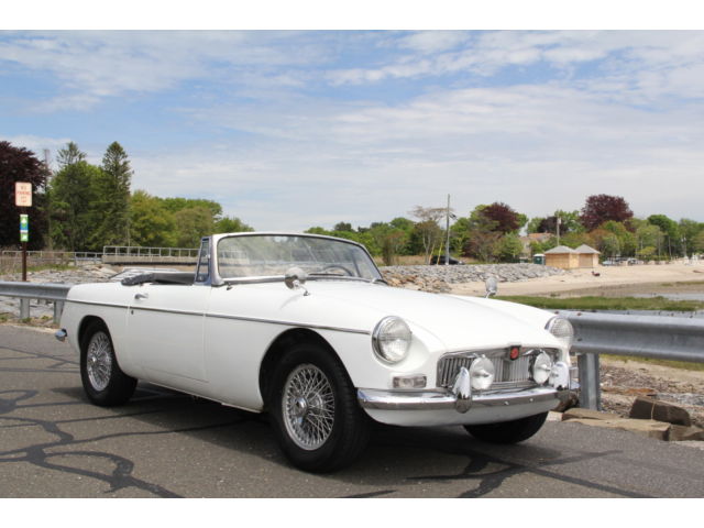 MG : MGB MGB 1965 mgb chrome bumber great condition rare needs nothing gorgeous