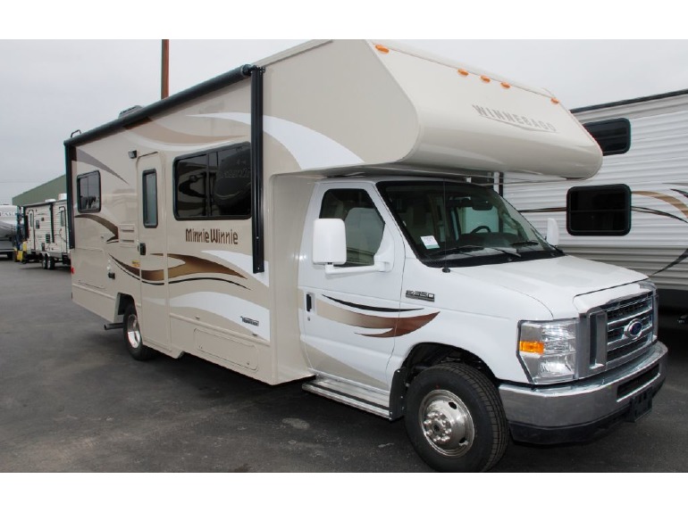 2015 Winnebago Minnie Winnie 325B