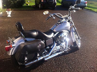 Harley-Davidson : Dyna 2002 dyna lowrider diamond ice 6200 miles one owner 7000 in chrome bags bar