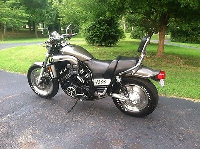 Yamaha : V Max 2002 yamaha v max 1200 carbon fiber