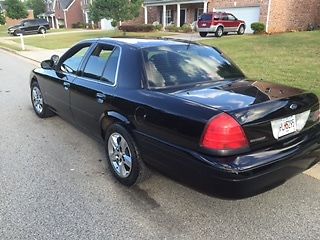 Ford : Crown Victoria Police Interceptor Sedan 4-Door 2006 ford crown victoria police interceptor sedan 4 dr 4.6 l v 8 sohc 16 v