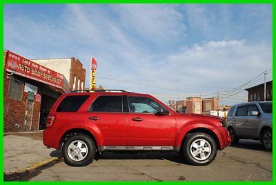 Ford : Escape XLT 4 cyl  AT FWD 202A Moonroof SYNC  Miles Nice Repairable Rebuildable Salvage Wrecked Runs Drives EZ Project Needs Fix Low Mile