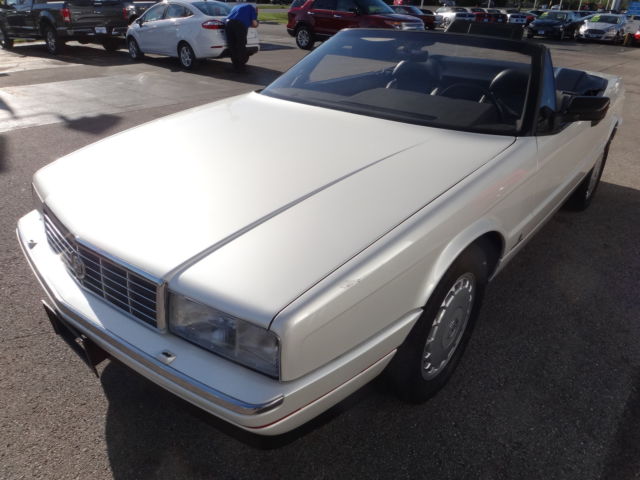 Cadillac : Allante COUPE 52 873 miles vintage convertible beauty hard top and soft top