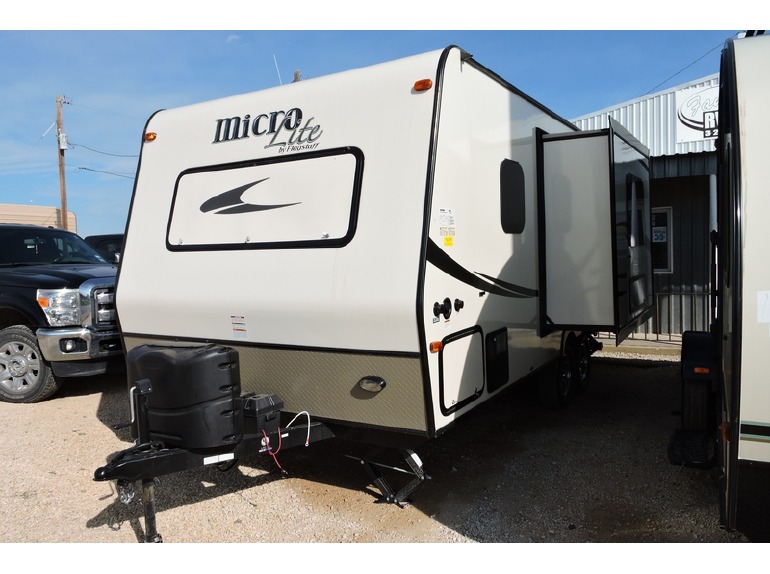 2015 Forest River Flagstaff Micro Lite 21FBRS