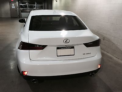 Lexus : IS Sport  IS Sport 350, white exterior and red seats with only 15,000 miles