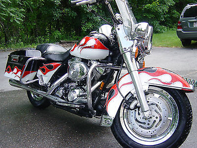 Harley-Davidson : Touring 2000 harley davidson road king