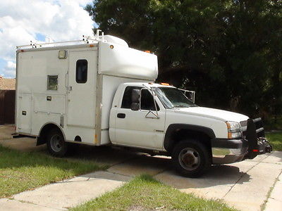 Chevrolet : Silverado 3500 Utility Box Truck 2003 chevy silverado 3500 dully gas with utility box 4 wd ac 5 kw generator