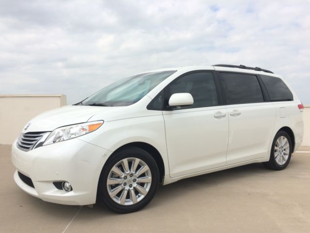 Toyota : Sienna LIMITED LIMITED _ NAV _ DVD _ DUAL ROOFS _ LOADED!!