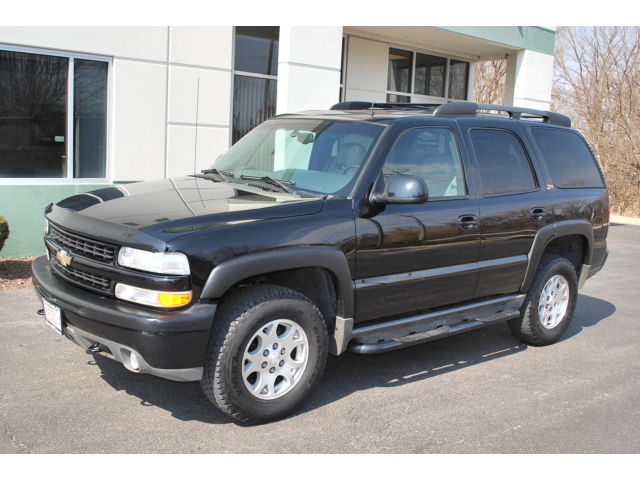 Chevrolet : Tahoe 4dr 1500 4WD 02 2002 tahoe z 71 4 wd 4 x 4 leather roof lt decor 3 rd row one owner 110000 miles