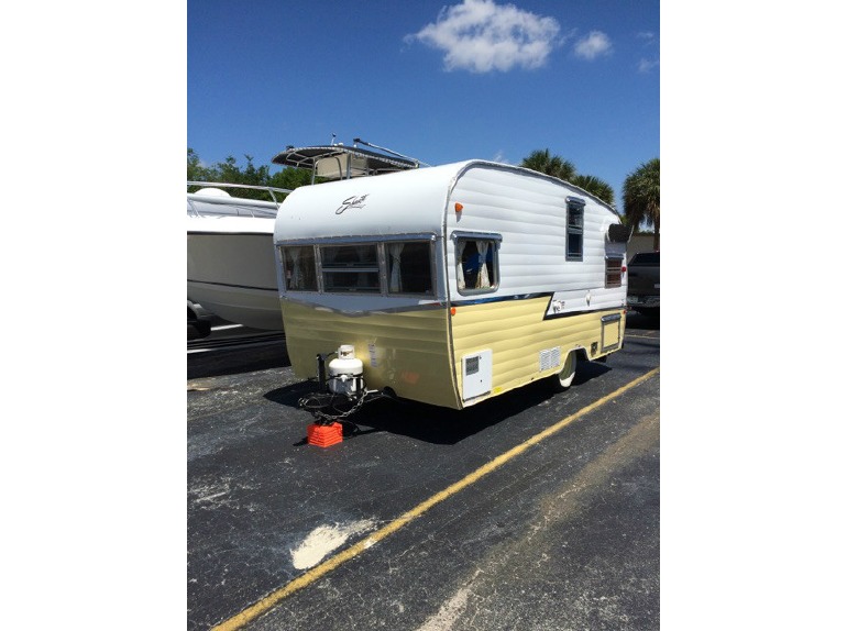 2015 Shasta Airflyte