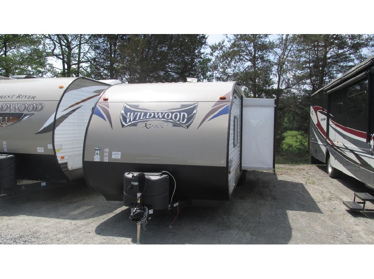 2016 Forest River Wildwood 262BHXL