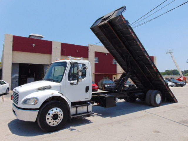 Other Makes WHOLESALE 2006 freightliner m 2 106 heavy duty roll back 26 ft flatbed equipment tow truck