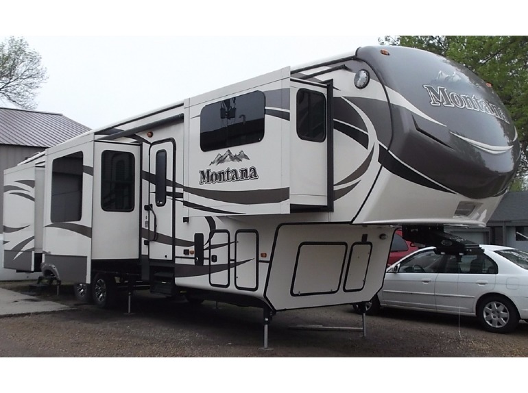 2015 Keystone Montana 3711FL