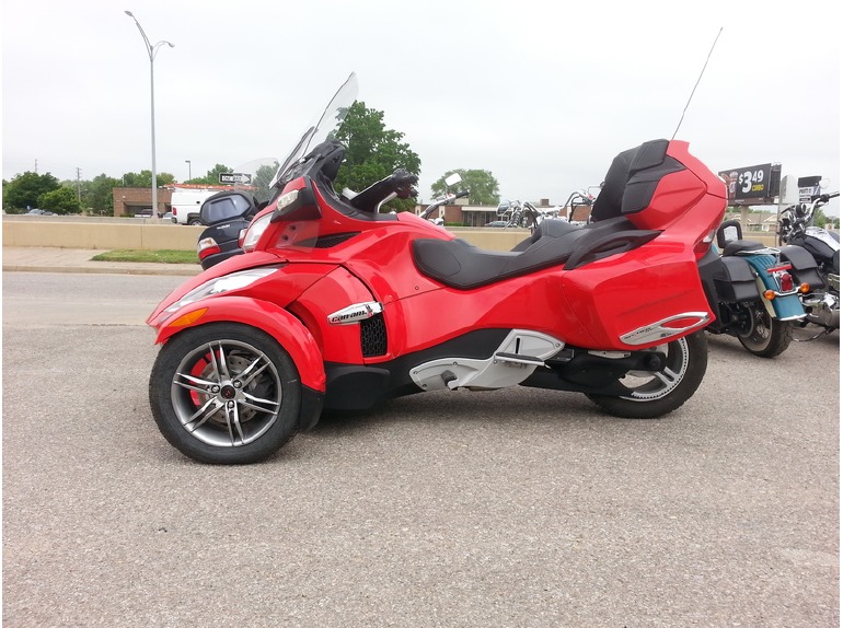 2012 Can-Am Spyder Roadster RT-S