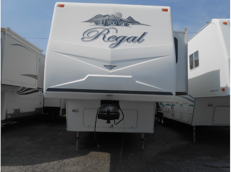 2009 Fleetwood Regal 335RKTS