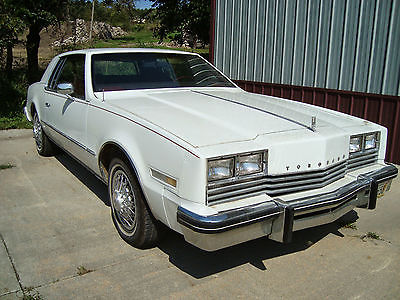 Oldsmobile : Toronado Brougham 1981 oldsmobile toronado brougham coupe 2 door 5.0 l