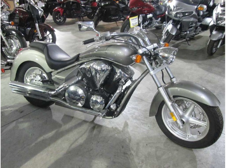 Honda Stateline Vt1300cr motorcycles for sale in Oklahoma