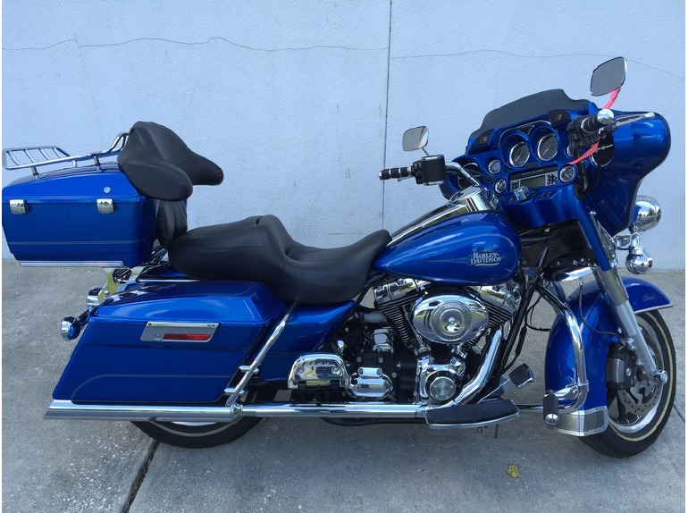 2008 Harley-Davidson FLHTC - Electra Glide Classic