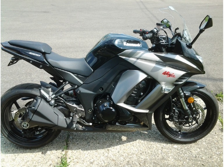 2012 Kawasaki ninja 1000 abs