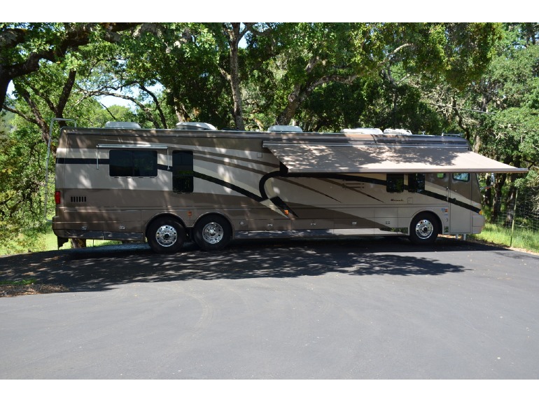 2002 Beaver Marquis 42 Emerald