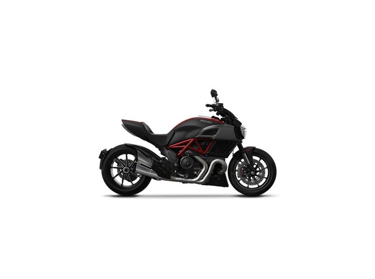 2015 Ducati Diavel Carbon