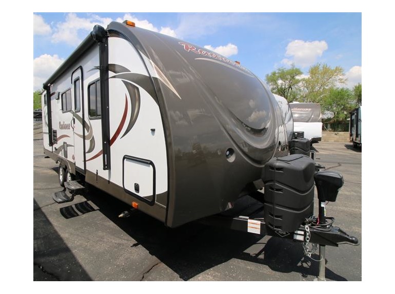 2016 Cruiser Rvs RADIANCE  24BHDS