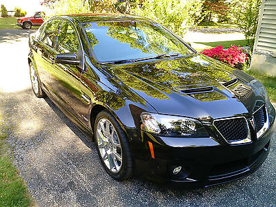 Pontiac : G8 GXP G8 GXP in excellent condition.  Enhanced handling with sway bars and tires.