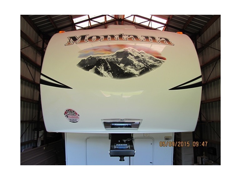 2011 Keystone Montana Mountaineer 290RLT