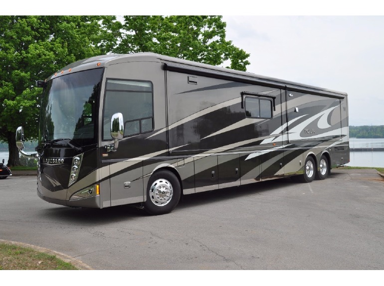 2013 Winnebago Tour 42GD