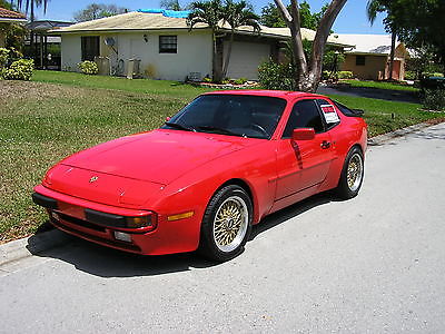 Porsche : 944 Base coupe two door 1988 red porsche 944 2 door coupe new beige leather interior