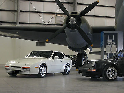 Porsche : 944 2-Door Coup 1989 porsche 944 s 2 excellent condition track prepped