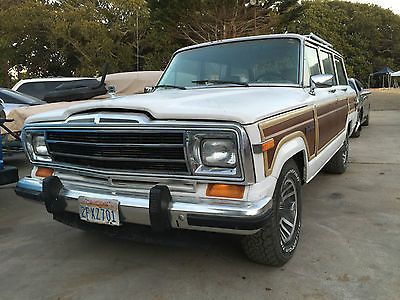 Jeep : Wagoneer 4X4 Wagon California Car I am the second owner since 1992 low miles 106,034 miles  4x4