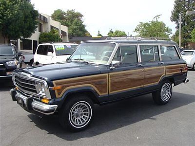 Jeep : Wagoneer 4dr Wagon 4WD EXCELLENT CONDITION, 1989 JEEP GRAND WAGONEER, NEW TRANY, NEW PAINT, NEW CARPET!