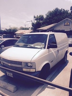 Chevrolet : Astro Base Standard Cargo Van 3-Door 2001 chevrolet astro base standard cargo van 3 door 4.3 l