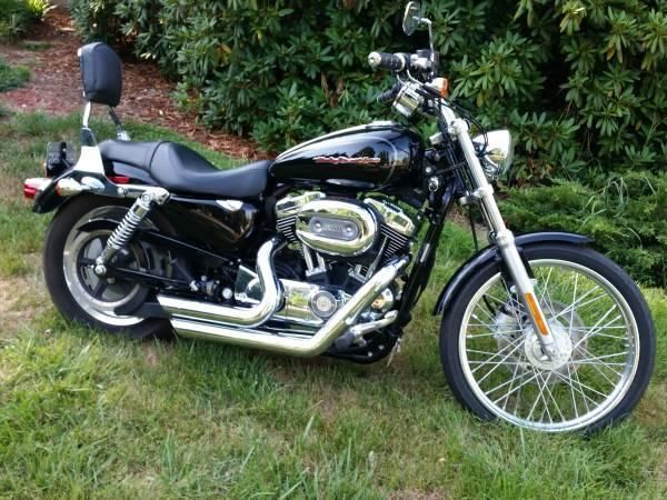 2007 Harley Davidson XL2007C fuel injected Sportster only 4800 miles!